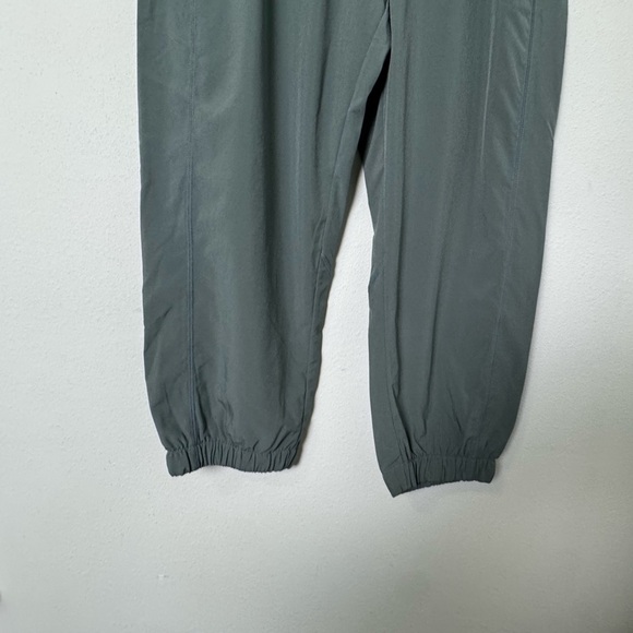 NWT Zella Green Basalm Performance Jogger Pant Size Medium - Picture 3 of 9